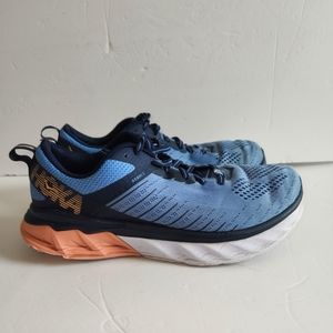 Hoka running shoes Arahi 3 size 8.5